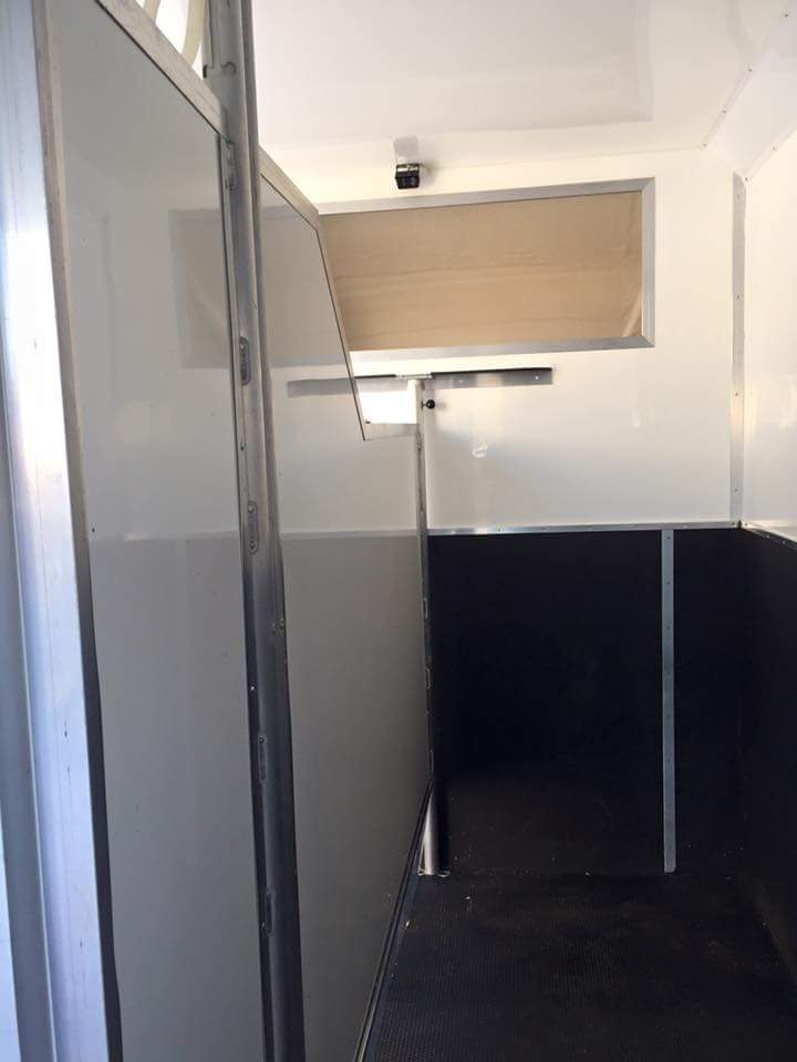 Equihunter Horseboxes & West Yorkshire Horseboxes 3.5t Arena Horsebox