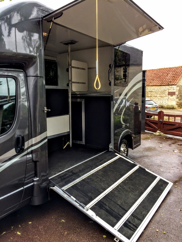 Equihunter Arena 3.5 Tonne Horsebox For Sale