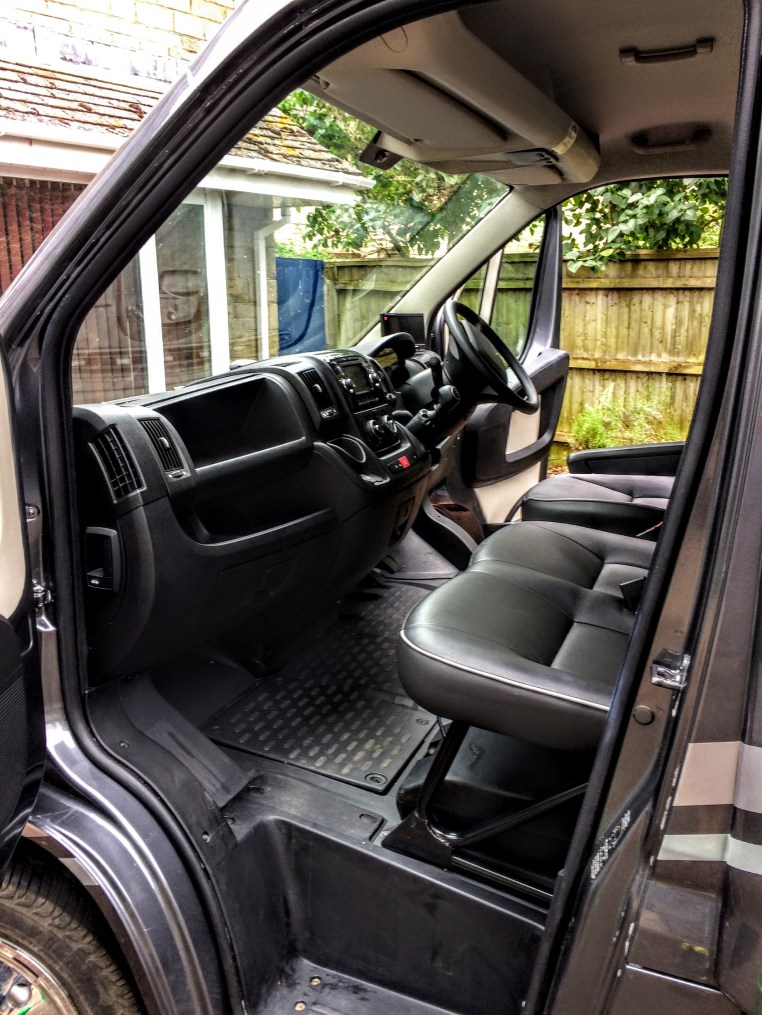 Equihunter Arena 3.5 Tonne Horsebox For Sale