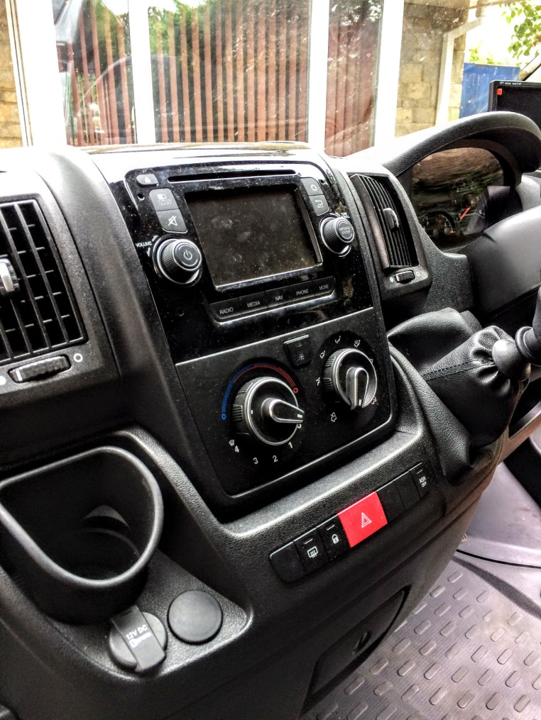 Equihunter Arena 3.5 Tonne Horsebox For Sale