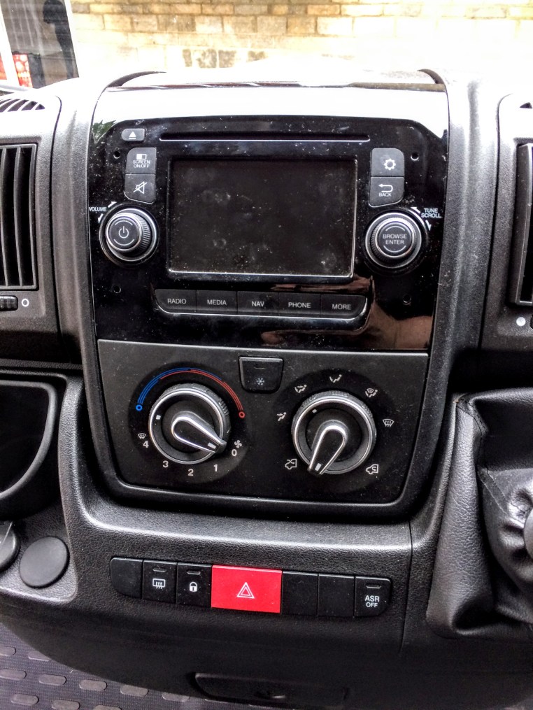 Equihunter Arena 3.5 Tonne Horsebox For Sale