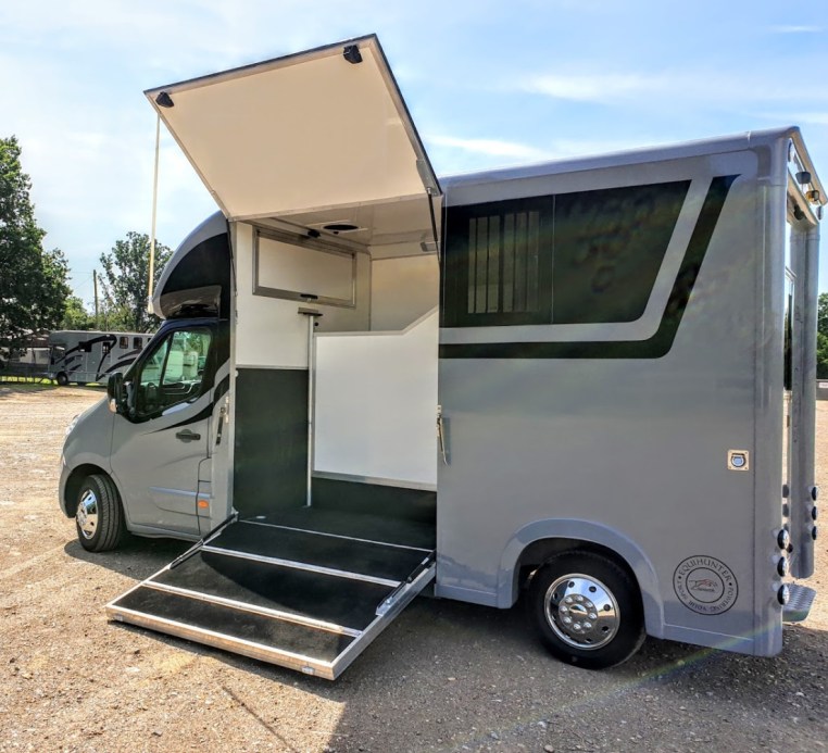 The Equihunter Arena 3.5 Tonne Horsebox