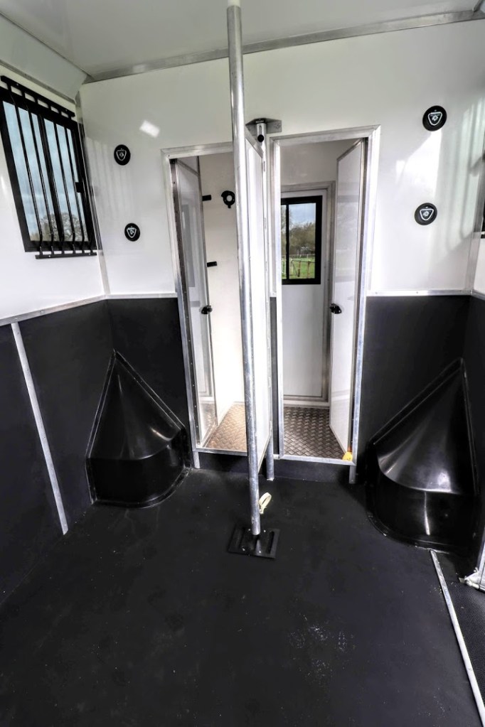 The Equihunter Arena 3.5 Tonne Horsebox