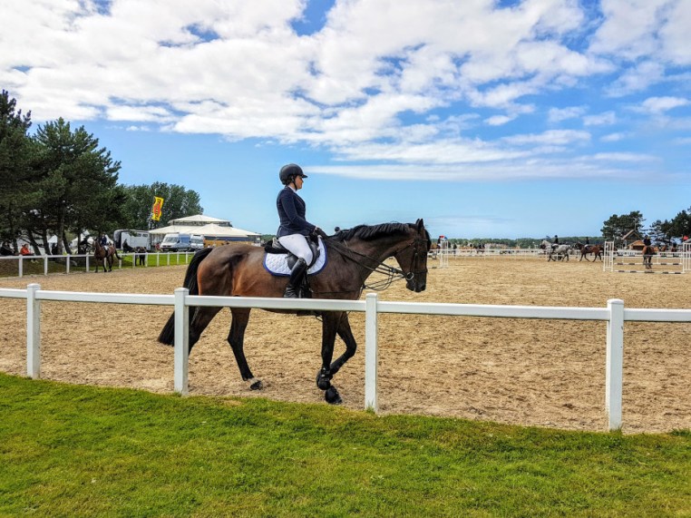 Libby Newman Team Equihunter Show Jumping