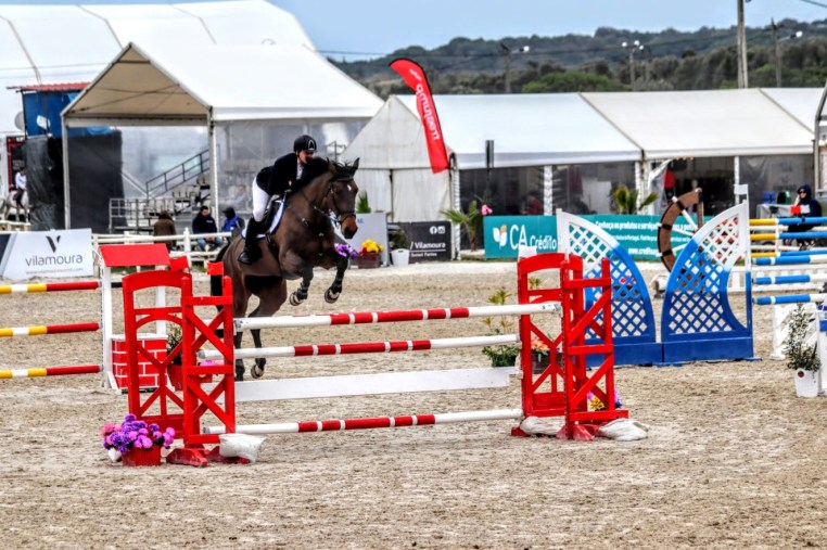 Libby Newman Team Equihunter Show Jumping