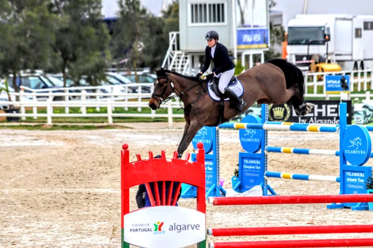 Libby Newman Team Equihunter Show Jumping