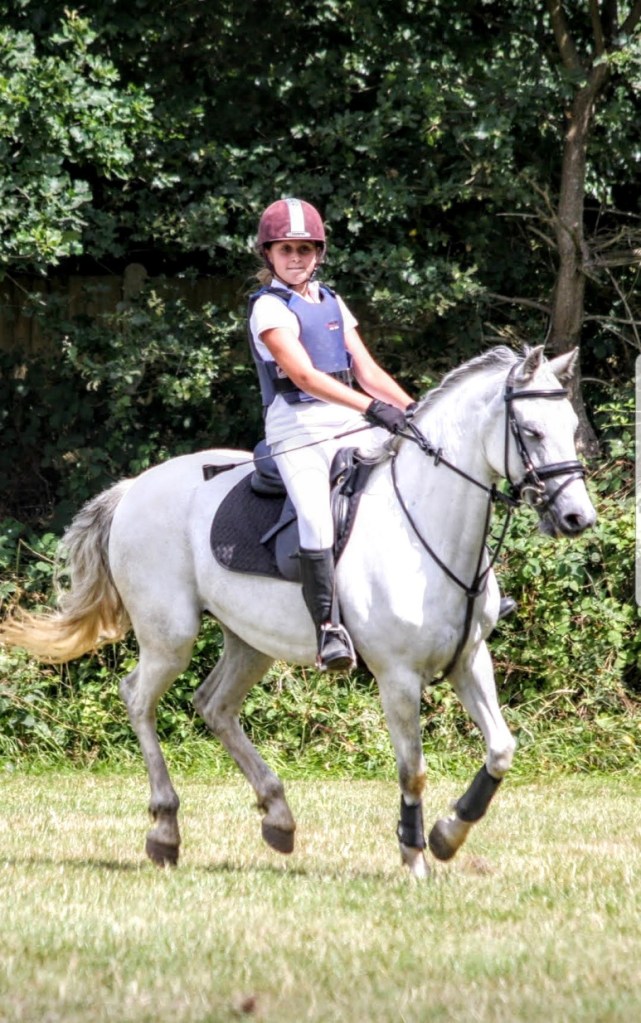 Libby Newman Team Equihunter Show Jumping