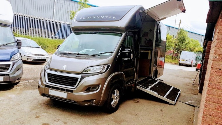 The Encore 45, 4.5 Tonne Horsebox