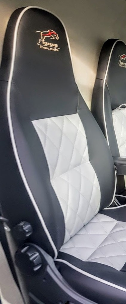 The Encore 45, 4.5 Tonne Horsebox