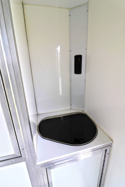 Equihunter Arena 3.5 tonne horsebox for sale on a Vauxhall Movano chassis