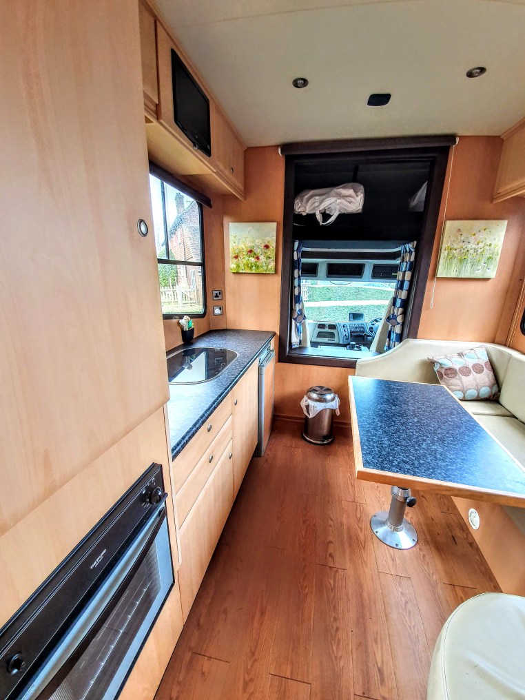 2011 Annard 10 Tonne Horsebox for Sale