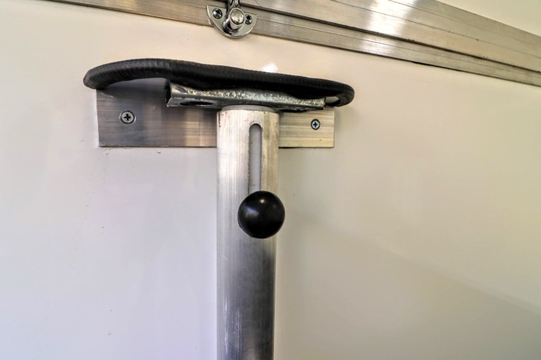 2020-equihunter-encore-45-in-audi-nardo-grey