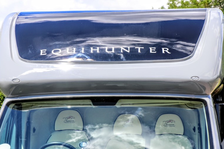 2020-equihunter-encore-45-in-audi-nardo-grey