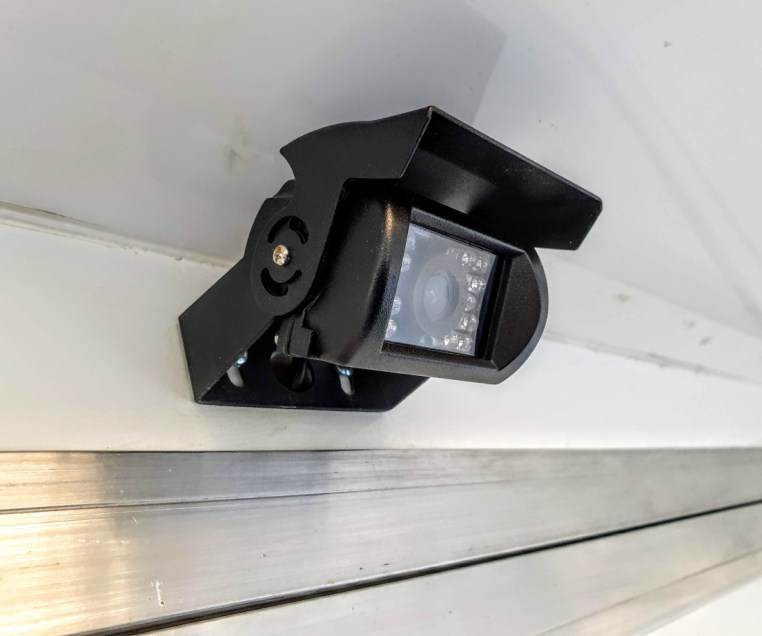 2020-equihunter-encore-45-in-audi-nardo-grey