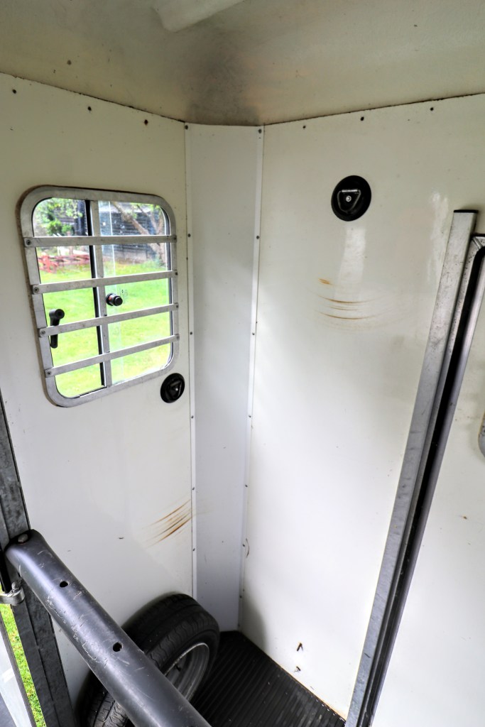 Equi-Trek Space Treka For Sale side window view 2