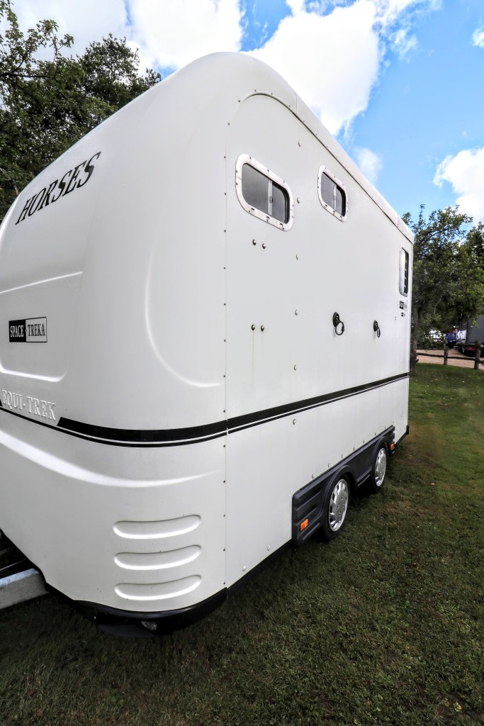 Equi-Trek Space Treka For Sale offside view