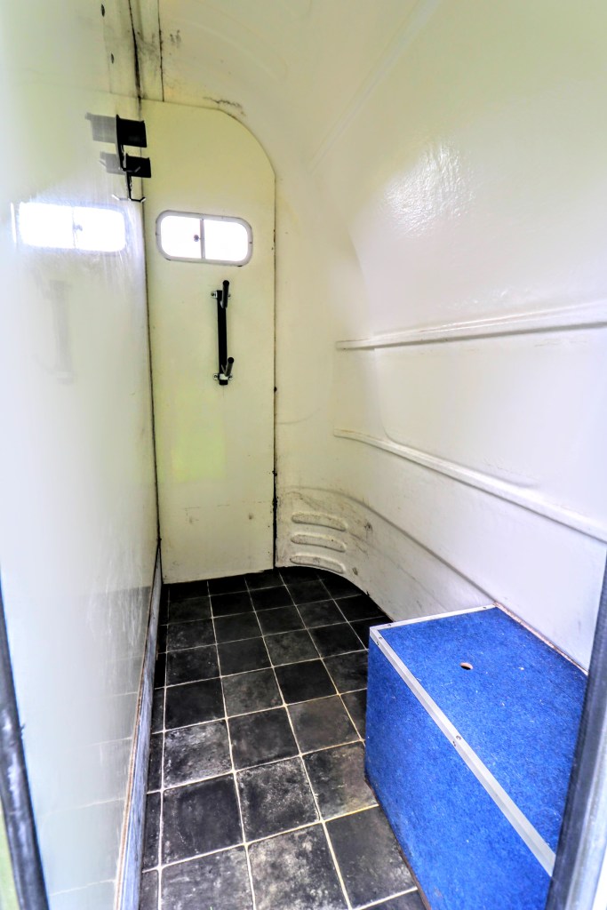 Equi-Trek Space Treka For Sale grooms area seat