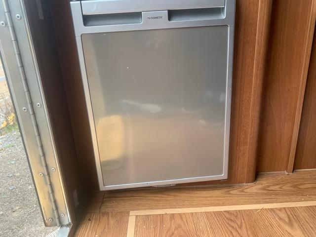 USED EQUIHUNTER ENCORE 45 4.5T TWO STALL HORSEBOX WITH LUXURY LIVING FOR SALE