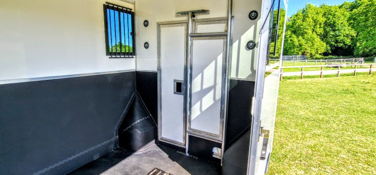 New Build Equihunter Arena Two Stall 3.5 Tonne Horsebox For Sale