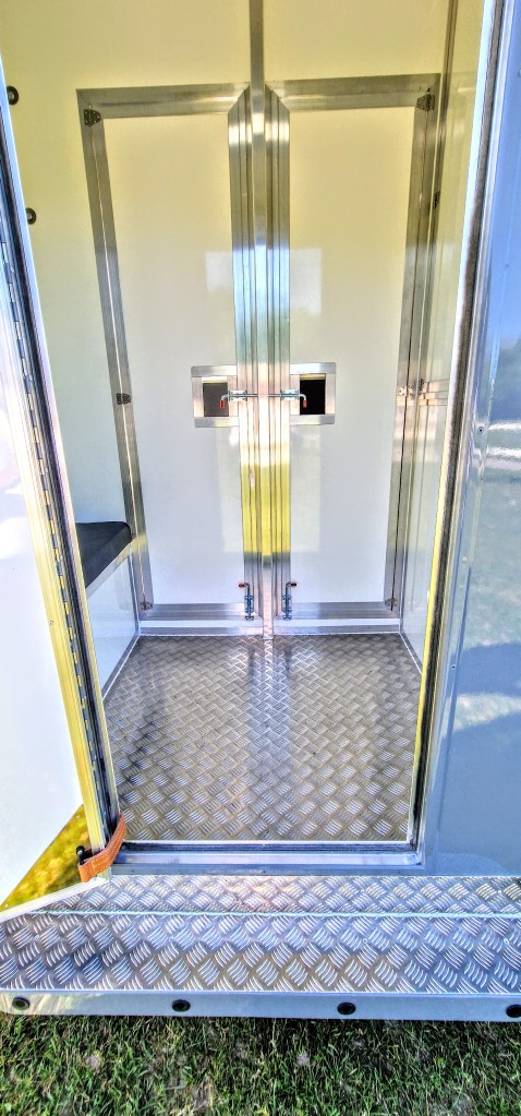 New Build Equihunter Arena Two Stall 3.5 Tonne Horsebox For Sale