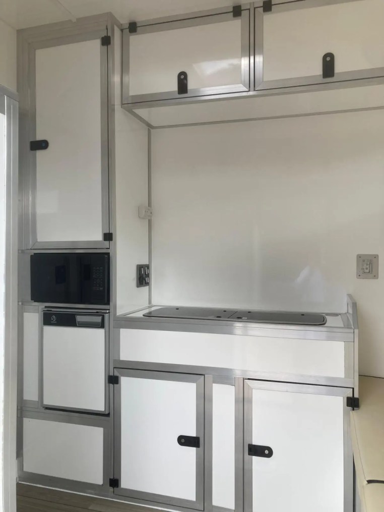 Used Equihunter-Encore 45 4.5-tonne Model for sale